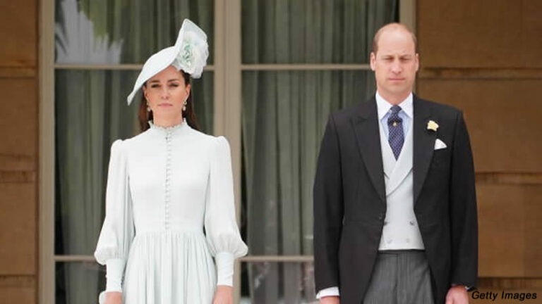 kate happy buckingham Palace Garden Party