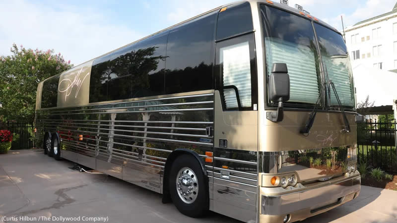 Look Inside Dolly Parton’s Tour Bus “Gyspy Wagon”